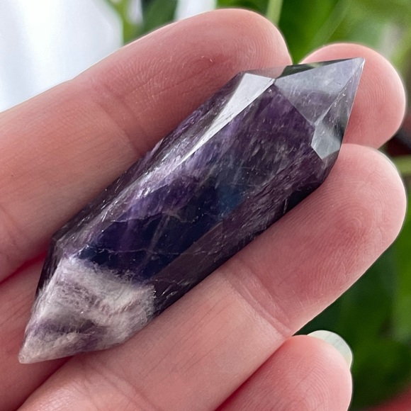 Double point Chevron dream amethyst gemstone - Picture 3 of 6